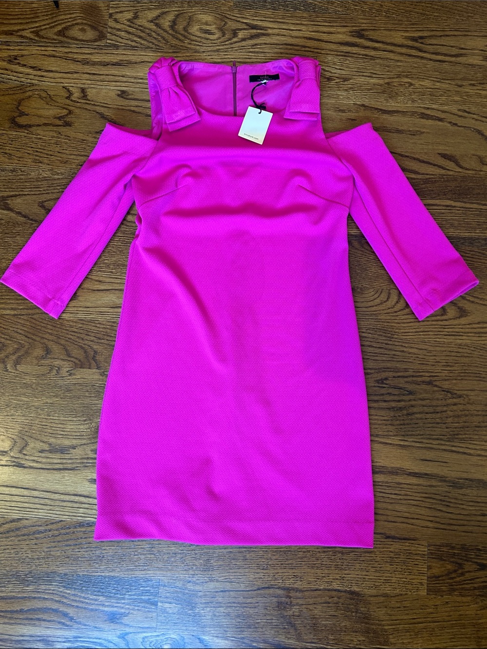 NWT- Trina Turk Aria Bow-Shoulder Crepe Sheath Dress, Pink - Size XSmall